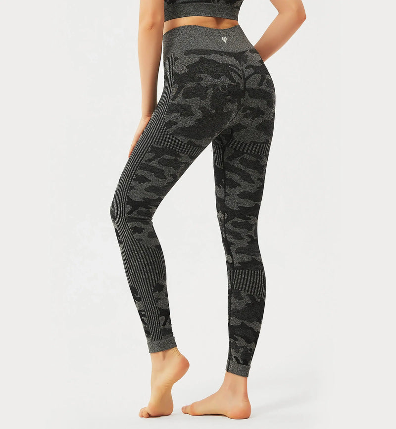 Fancy World Seamless Camo Leggings