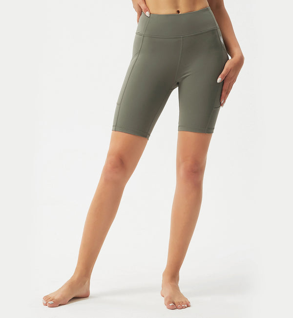 High Waisted Seamless Shorts With Pockets