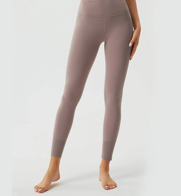 Brisk Like Me Wave-Edge Hem Leggings