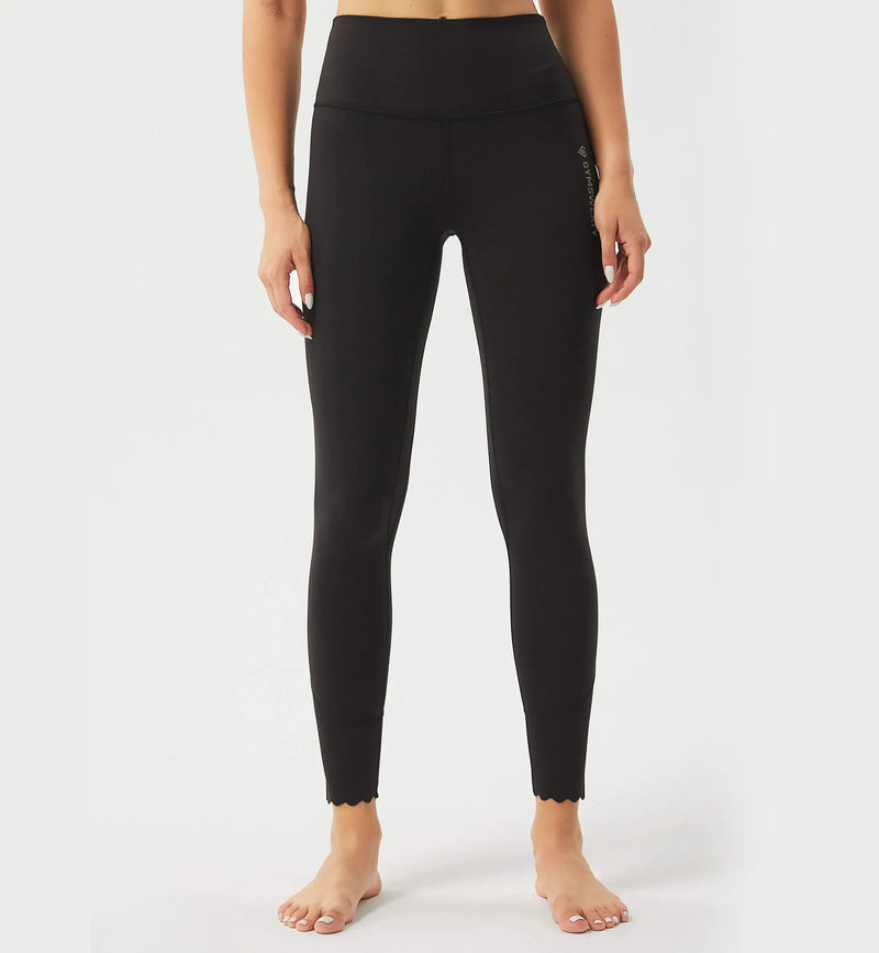 Brisk Like Me Wave-Edge Hem Leggings