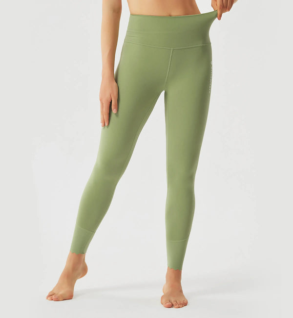 Brisk Like Me Wave-Edge Hem Leggings